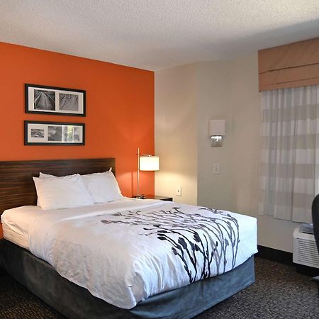 Sleep Inn & Suites Spring Lake - Fayetteville Near Fort Bragg Εξωτερικό φωτογραφία