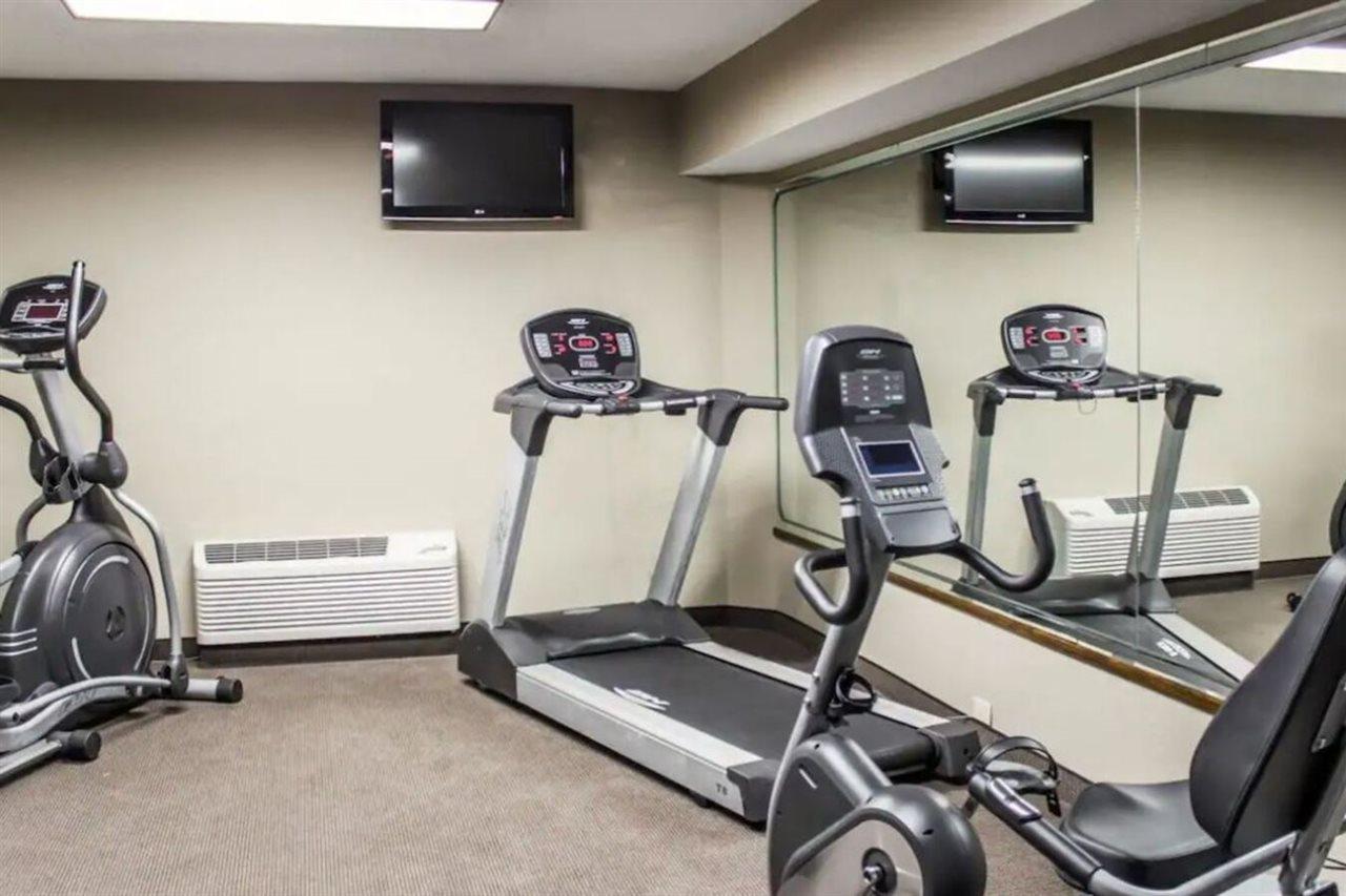 Sleep Inn & Suites Spring Lake - Fayetteville Near Fort Bragg Εξωτερικό φωτογραφία