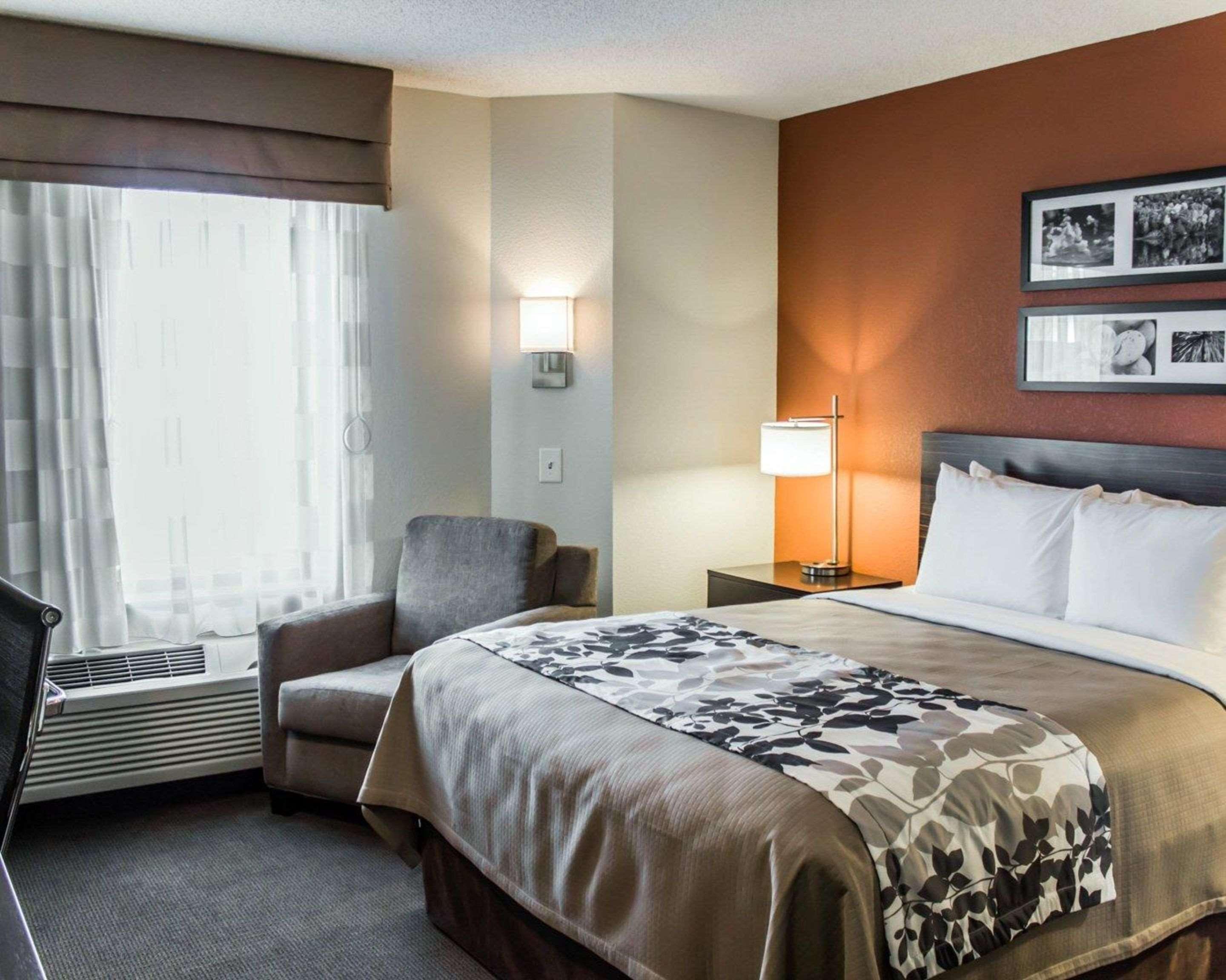 Sleep Inn & Suites Spring Lake - Fayetteville Near Fort Bragg Εξωτερικό φωτογραφία