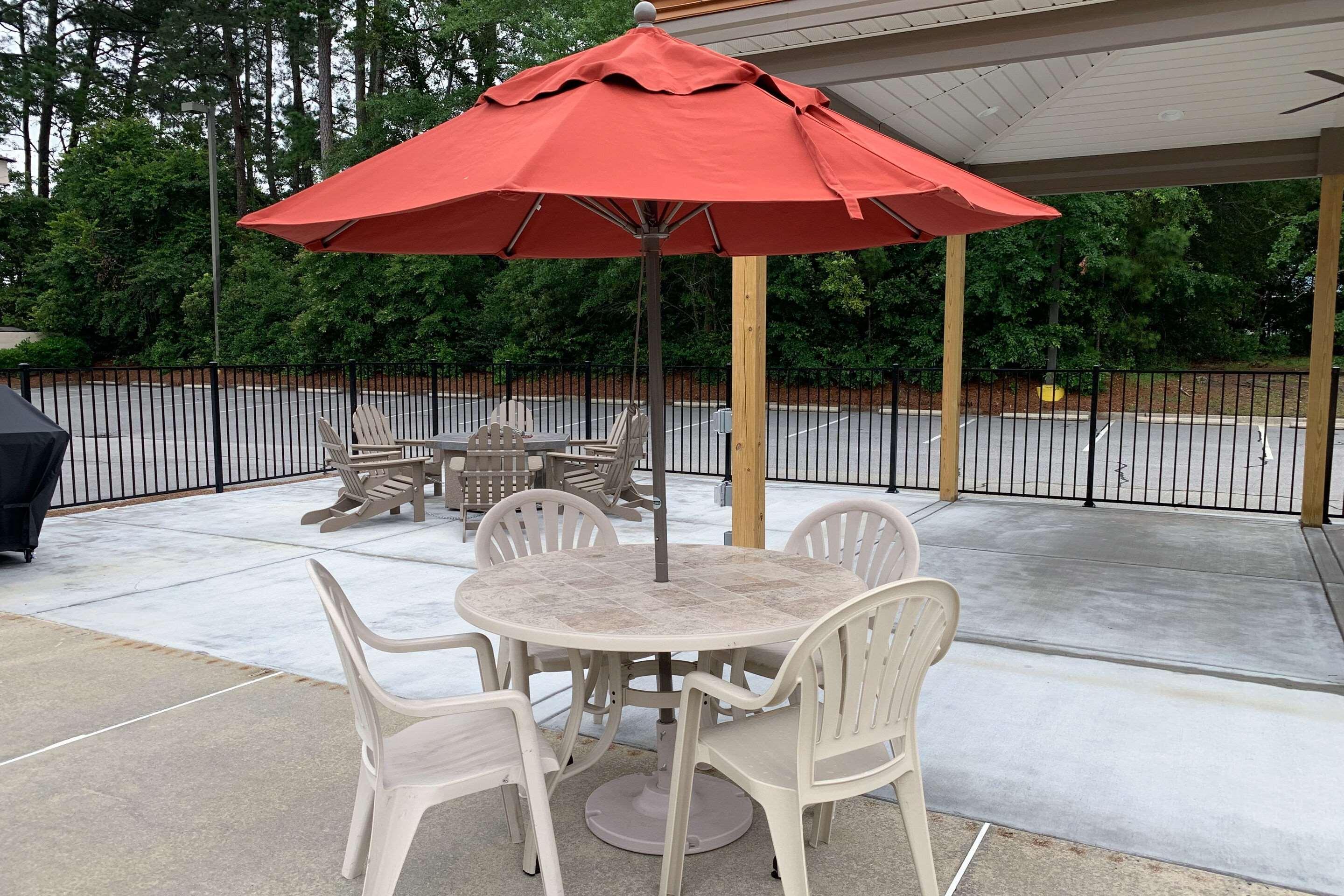 Sleep Inn & Suites Spring Lake - Fayetteville Near Fort Bragg Εξωτερικό φωτογραφία