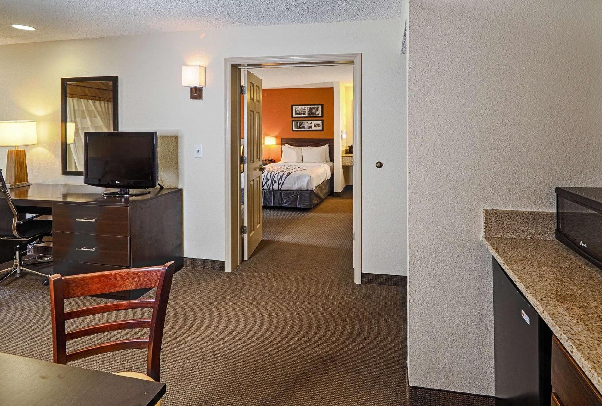 Sleep Inn & Suites Spring Lake - Fayetteville Near Fort Bragg Εξωτερικό φωτογραφία