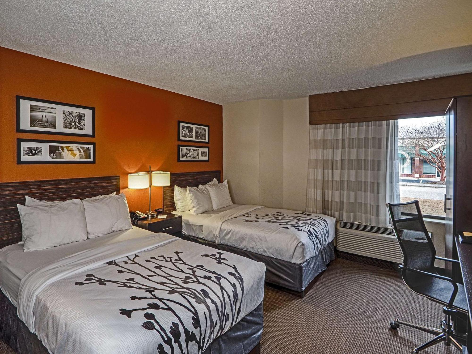 Sleep Inn & Suites Spring Lake - Fayetteville Near Fort Bragg Εξωτερικό φωτογραφία